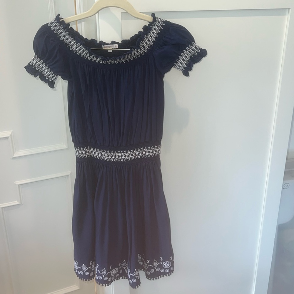 Ella Moss girls navy w/ white stitched trim off the shoulder Size 14 dress